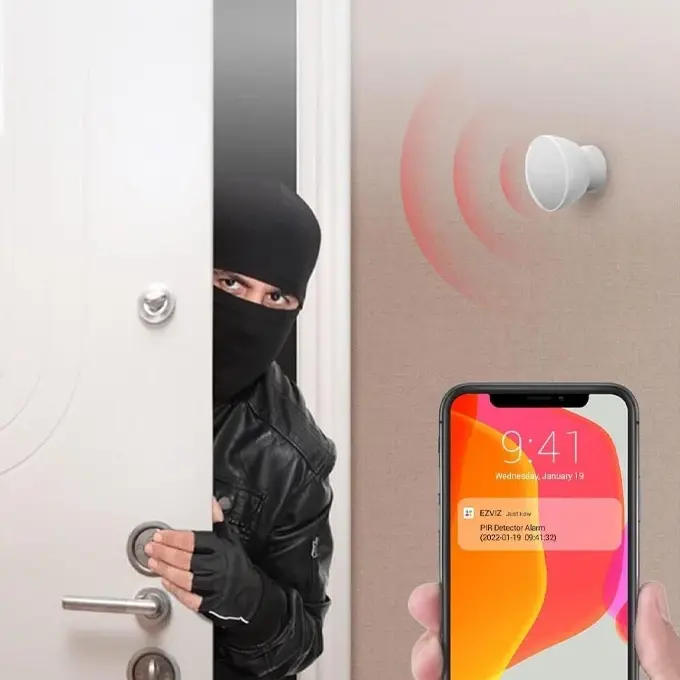 Détection PIR + alerte smartphone — un intrus détecté, vous êtes averti en secondes