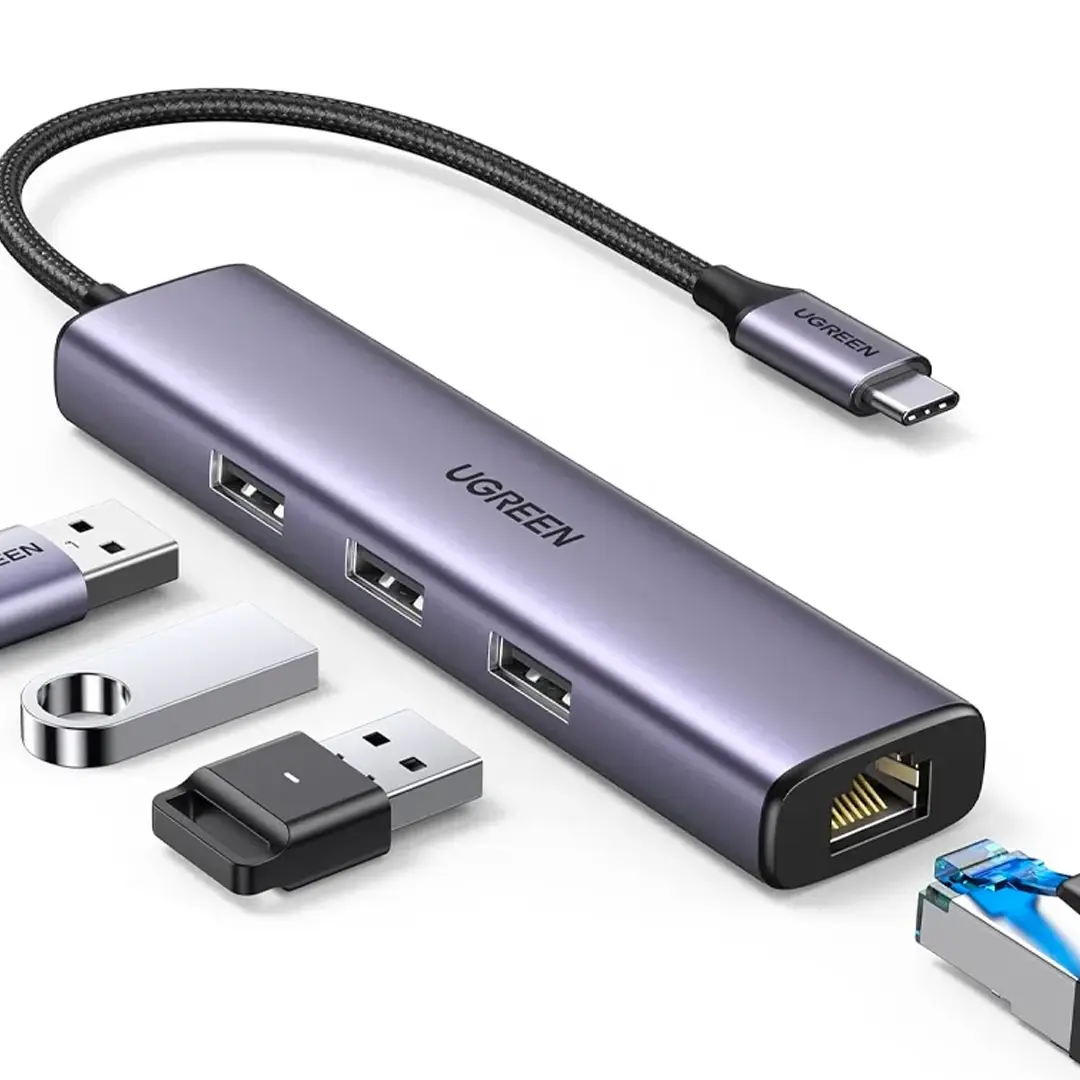 3 USB-A + RJ45 Ethernet + câble USB-C nylon — MacBook sur internet filaire Gigabit avec 3 périphériques branchés